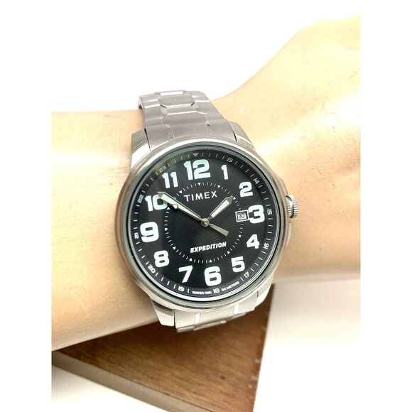 Timex Men's Watch Expedition Quartz Black Dial Date Silver Expansion Band 40mm - Picture 11 of 14